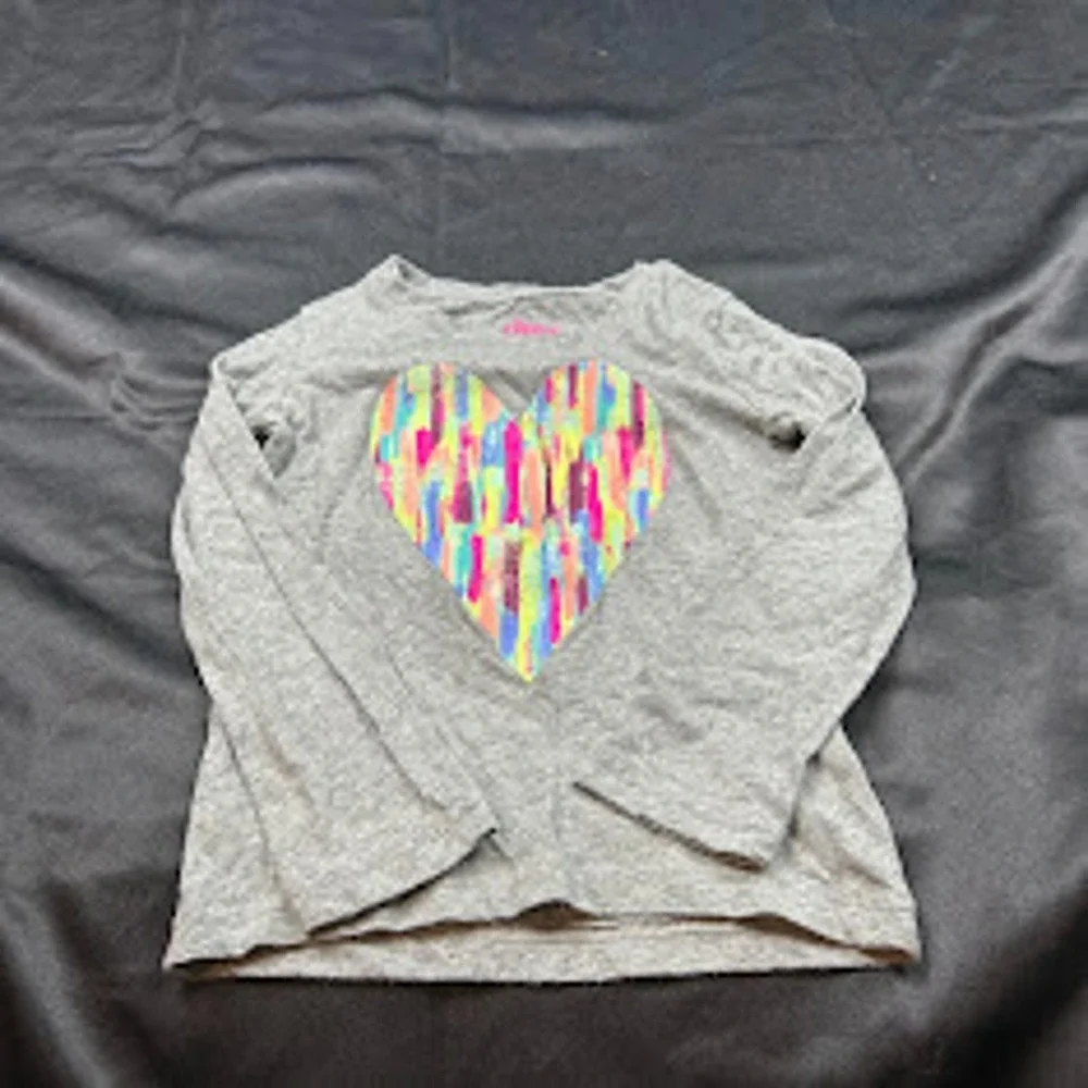 Circo GIRLS Light Grey Long Sleeve Shirt with Rainbow Heart Size XS / 4-5Y